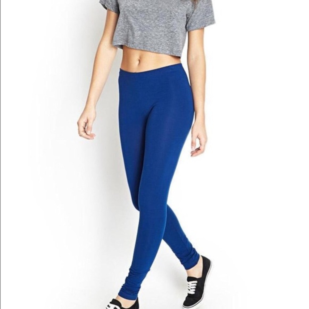 FREE LEGGINGS BUNDLE! - Picture 5 of 5